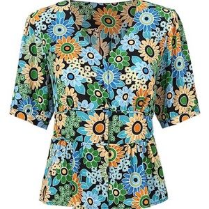 Cabi #5900 Happy Top Size M